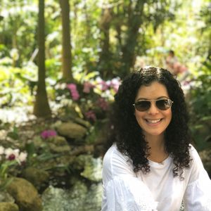 Meet your Posher, Elisa